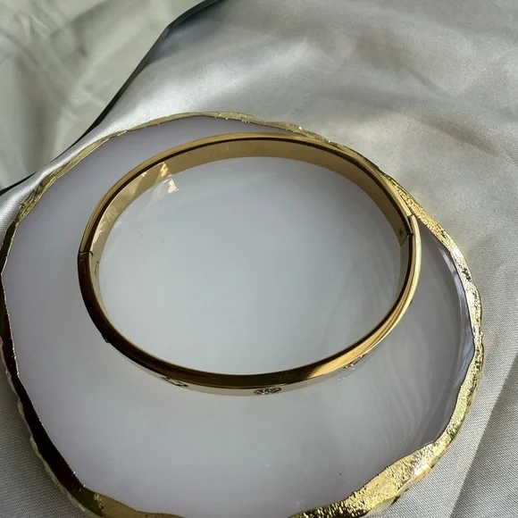 Stainless steel Gold Bracelet
Wedding jewelry - Picture 10 of 14